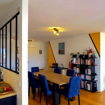 Oasis Of Light Apartman Suresnes